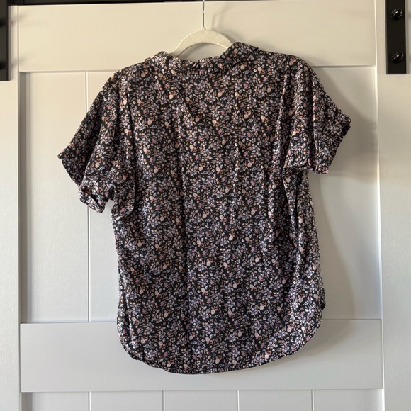 Universal Thread Women's Purple Floral Dolman Short Sleeve Button-Down Shirt - Picture 13 of 13